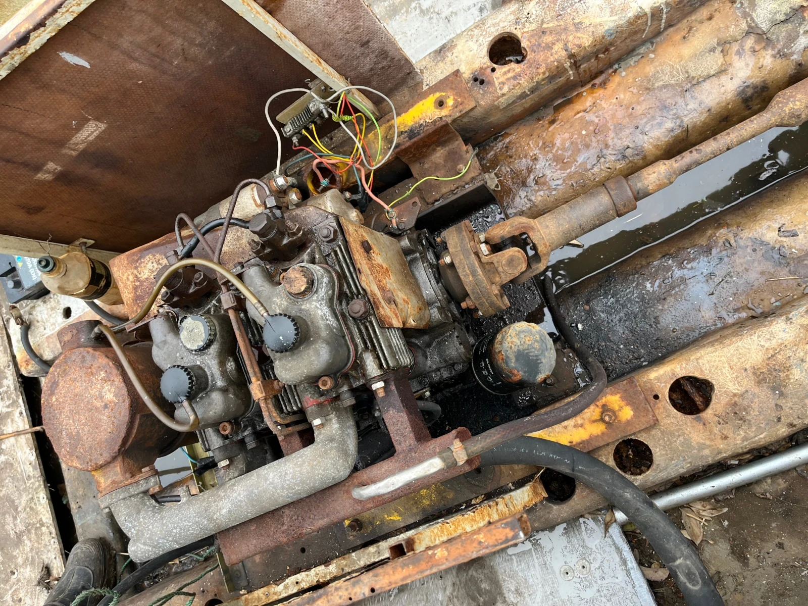 Извънбордов двигател Mercruiser  - изображение 2