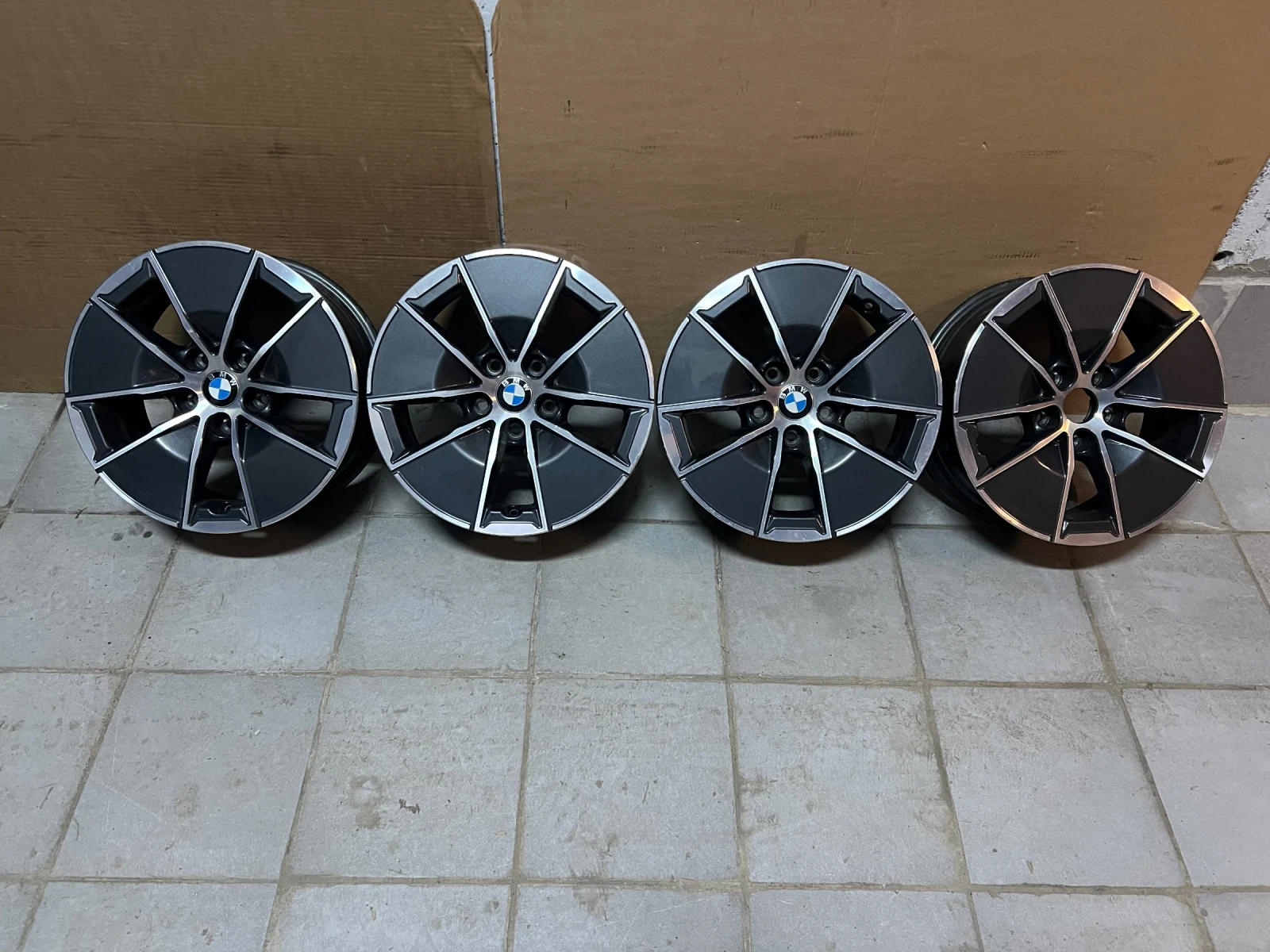 ������ | Mobile.bg � ����������� 4