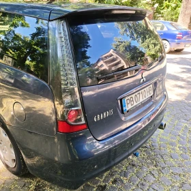 Mitsubishi Grandis 2.4 бензин , снимка 13