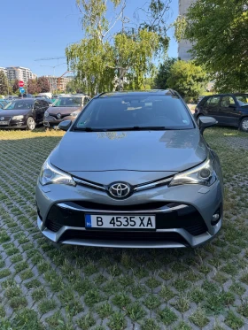 Toyota Avensis 1.8 147 кс., снимка 1
