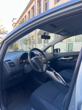 Toyota Auris, снимка 7