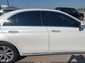 Mercedes-Benz E 300 * 4MATIC * CARFAX * БЕЗ ПЪРВОНАЧАЛНА ВНОСКА - 24650 лв. / 12603.34 € - 19359554 13