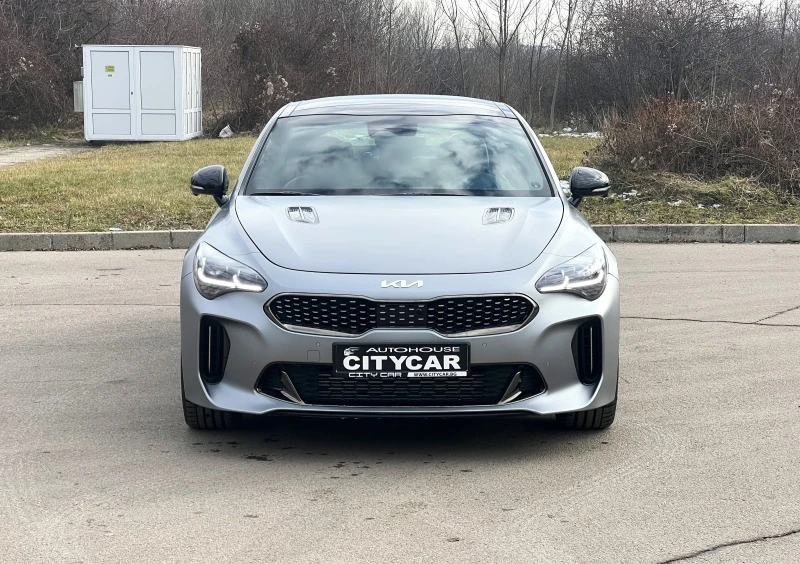 Kia Stinger GT 3.3 TURBO/TRIBUTE EDITION/H&K/HUD/360/BREMBO/19, снимка 2 - Автомобили и джипове - 43850411