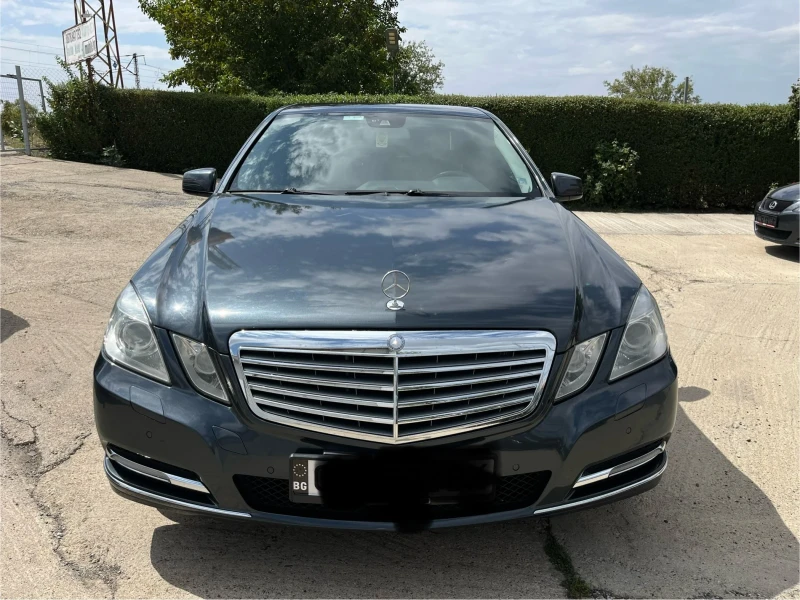 Mercedes-Benz E 220 CDI Elegance, снимка 1 - Автомобили и джипове - 47184780