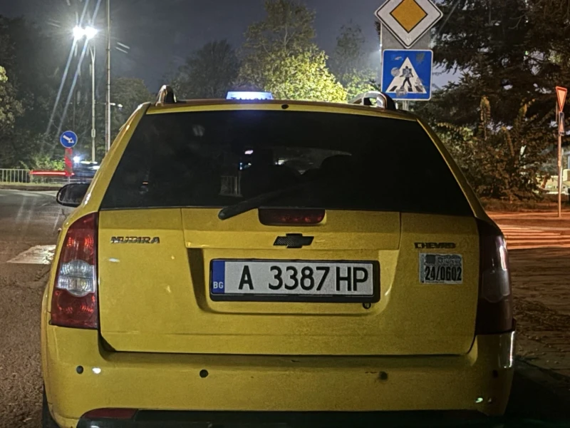 Chevrolet Nubira Комби , снимка 9 - Автомобили и джипове - 47993175