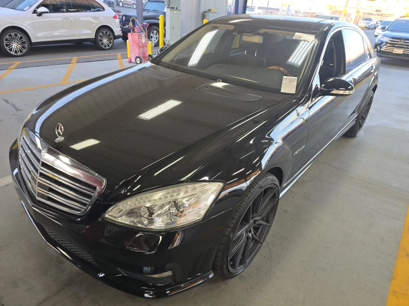 Mercedes-Benz S 600, снимка 1 - Автомобили и джипове - 48569553