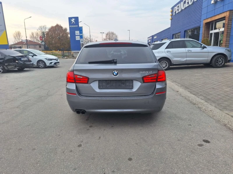 BMW 520 D* Navi/Xenon/Kamera* , снимка 5 - Автомобили и джипове - 48349620