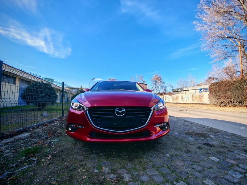 Mazda 3 2.0 Skyactiv, снимка 2 - Автомобили и джипове - 48414149