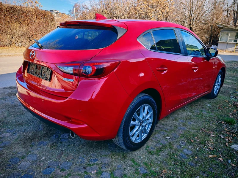 Mazda 3 2.0 Skyactiv, снимка 6 - Автомобили и джипове - 48414149