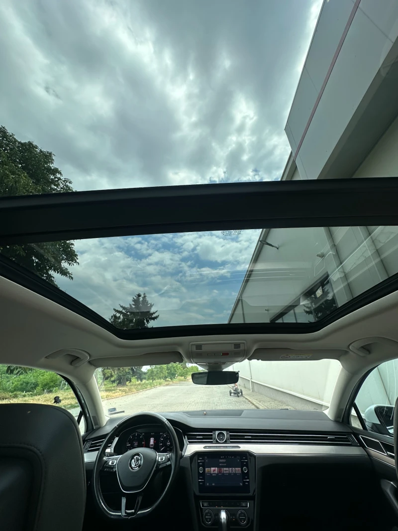 VW Passat 2.0 TDI, снимка 10 - Автомобили и джипове - 51803000