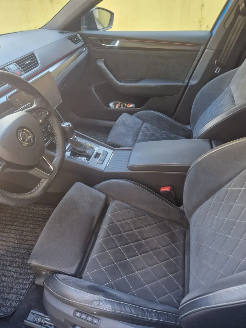 Skoda Superb Abt, снимка 5 - Автомобили и джипове - 52321917