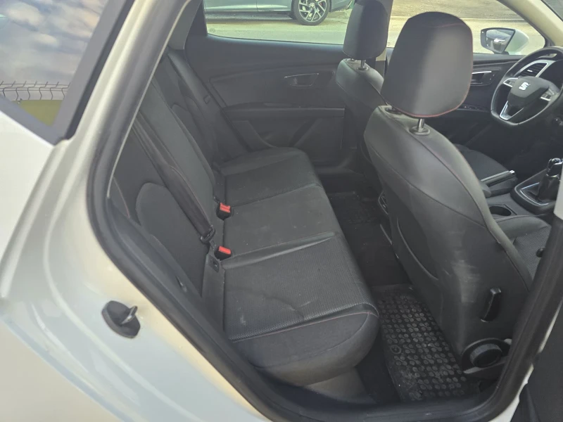 Seat Leon 2.0TDI/FR/LED/НАПЪЛНО ОБСЛУЖЕН, снимка 11 - Автомобили и джипове - 52816087