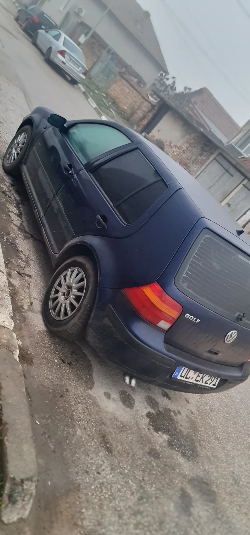 VW Golf 1.4 Benzin, снимка 3 - Автомобили и джипове - 52861711