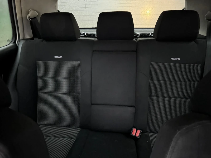 VW Golf, снимка 10 - Автомобили и джипове - 53012350