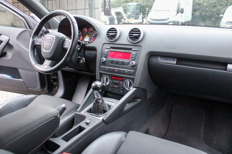 Audi A3 2.0TDI QUATTRO S LINE, снимка 12 - Автомобили и джипове - 53155838