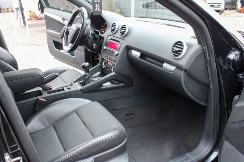 Audi A3 2.0TDI QUATTRO S LINE, снимка 13 - Автомобили и джипове - 53155838