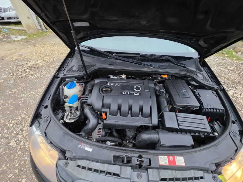 Audi A3 1.9tdi 105ps Avtomat, снимка 11 - Автомобили и джипове - 53332432