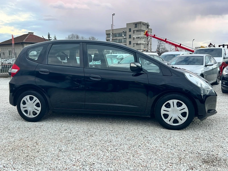 Honda Jazz 1.4 i-vtec Facelift , снимка 4 - Автомобили и джипове - 53414881