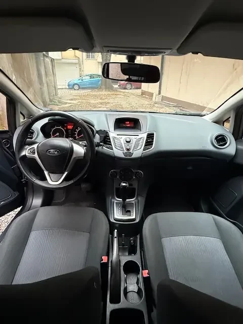 Ford Fiesta, снимка 11 - Автомобили и джипове - 52840086