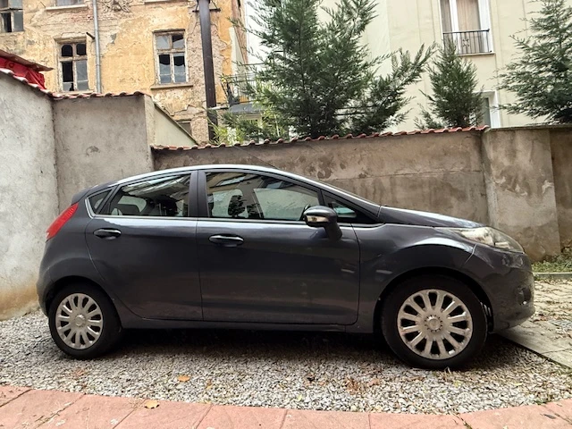 Ford Fiesta, снимка 7 - Автомобили и джипове - 52840086