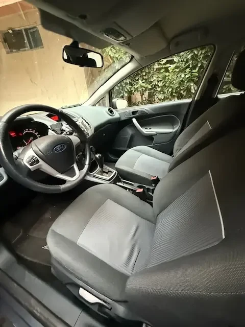 Ford Fiesta, снимка 9 - Автомобили и джипове - 52840086