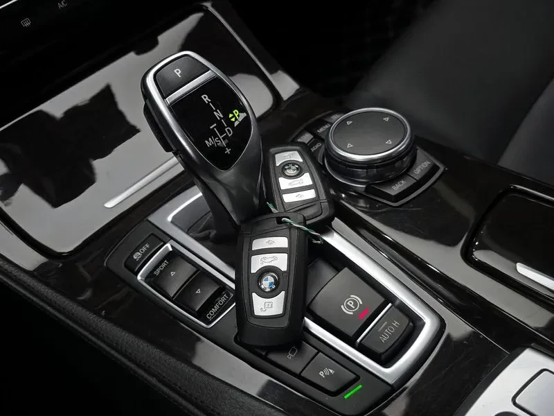 BMW 528 i | Mobile.bg � ����������� 9