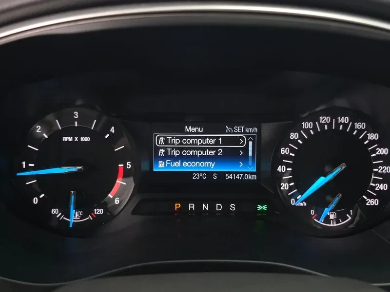 Ford Mondeo 2.0 TREND, снимка 8 - Автомобили и джипове - 56162495