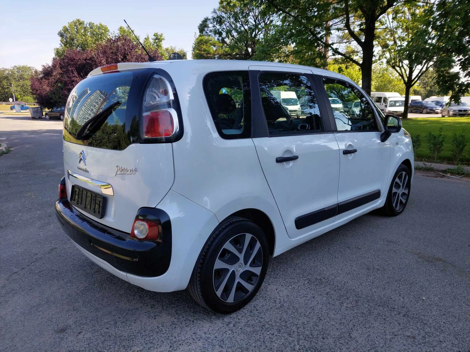 Citroen C3 Picasso 1, 6d LED - изображение 4