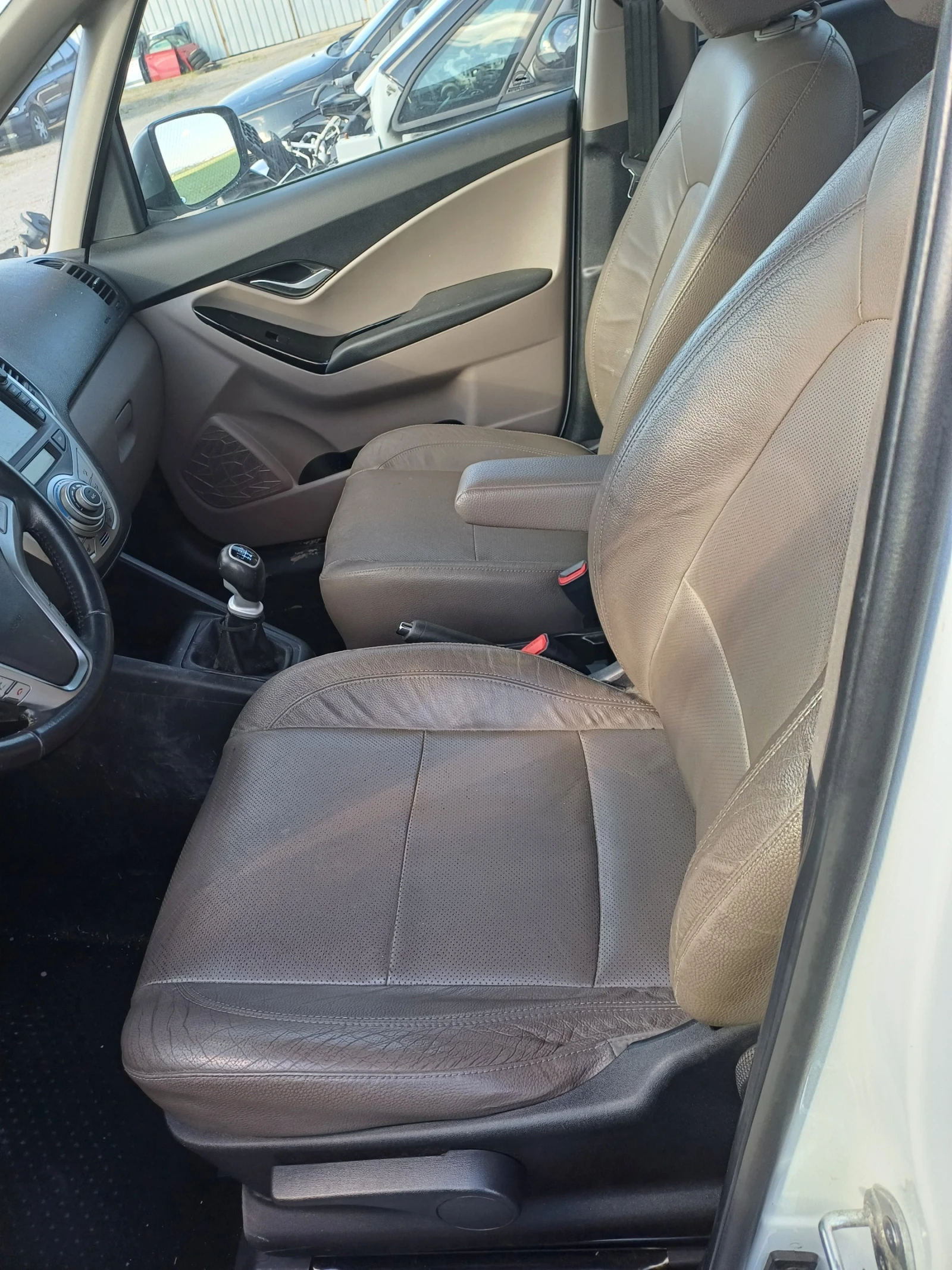 Hyundai Ix20 1.4crdi-на части - изображение 7