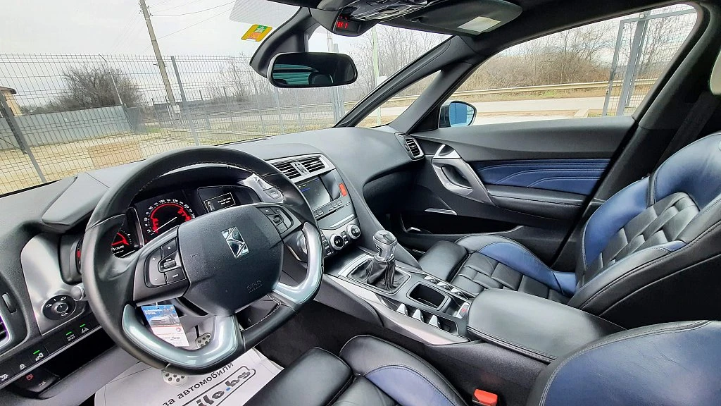 Citroen DS5 ФЕЙСЛИФТ* * * 200 К.С. 1.6 ШВЕЙЦАРИЯ* * * ЛУКС, снимка 16 - Автомобили и джипове - 52624471