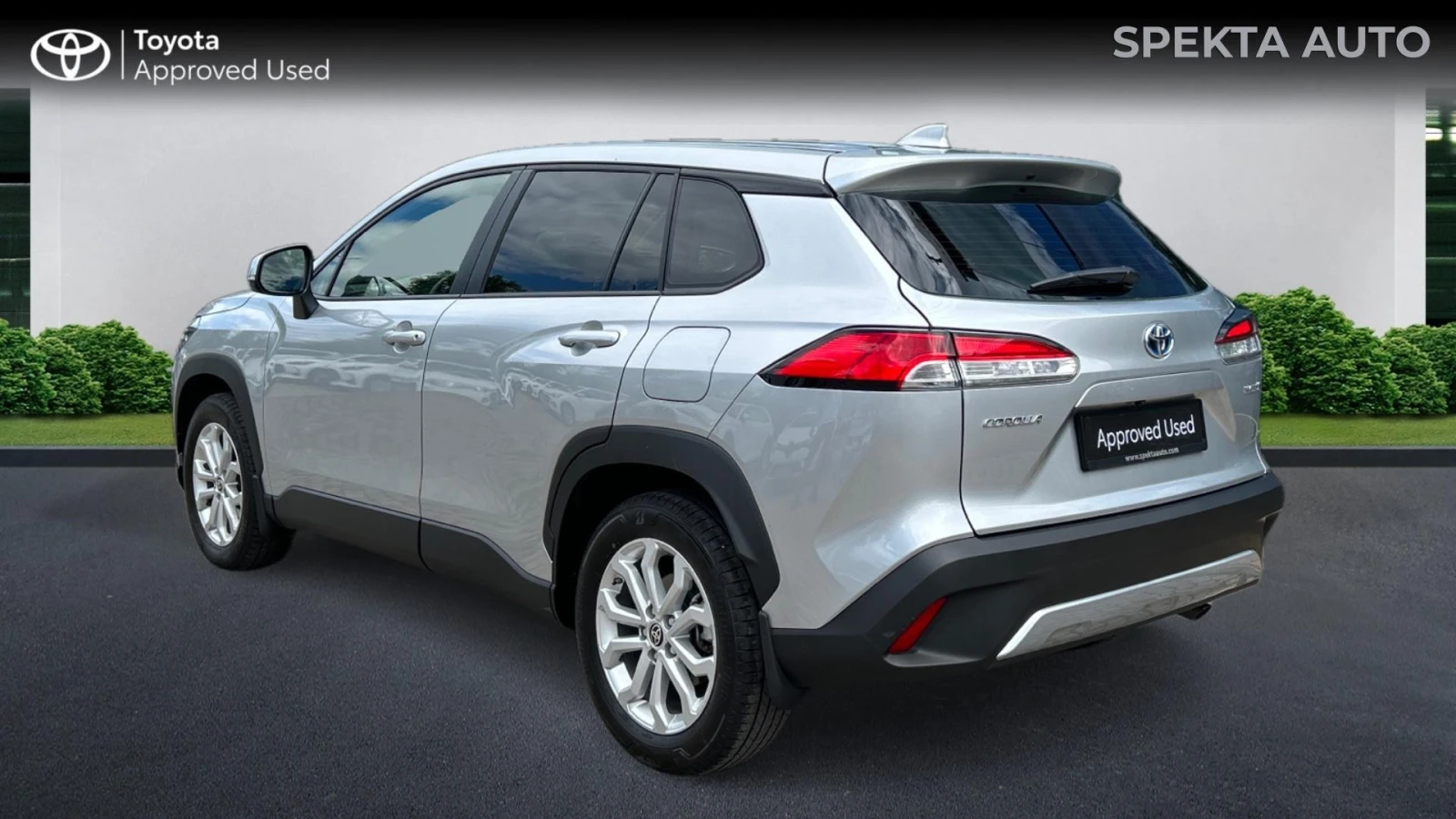 Toyota Corolla Cross Месечна вноска от 670 лв. - изображение 2