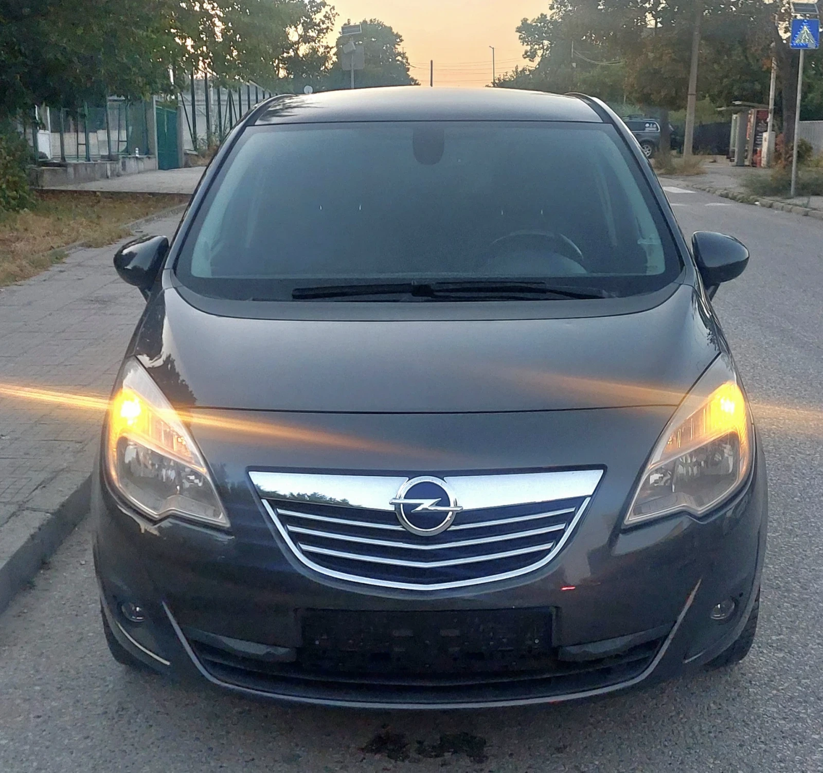 Opel Meriva 1.7CDTI КОЖА ПАНОРАМА - изображение 2