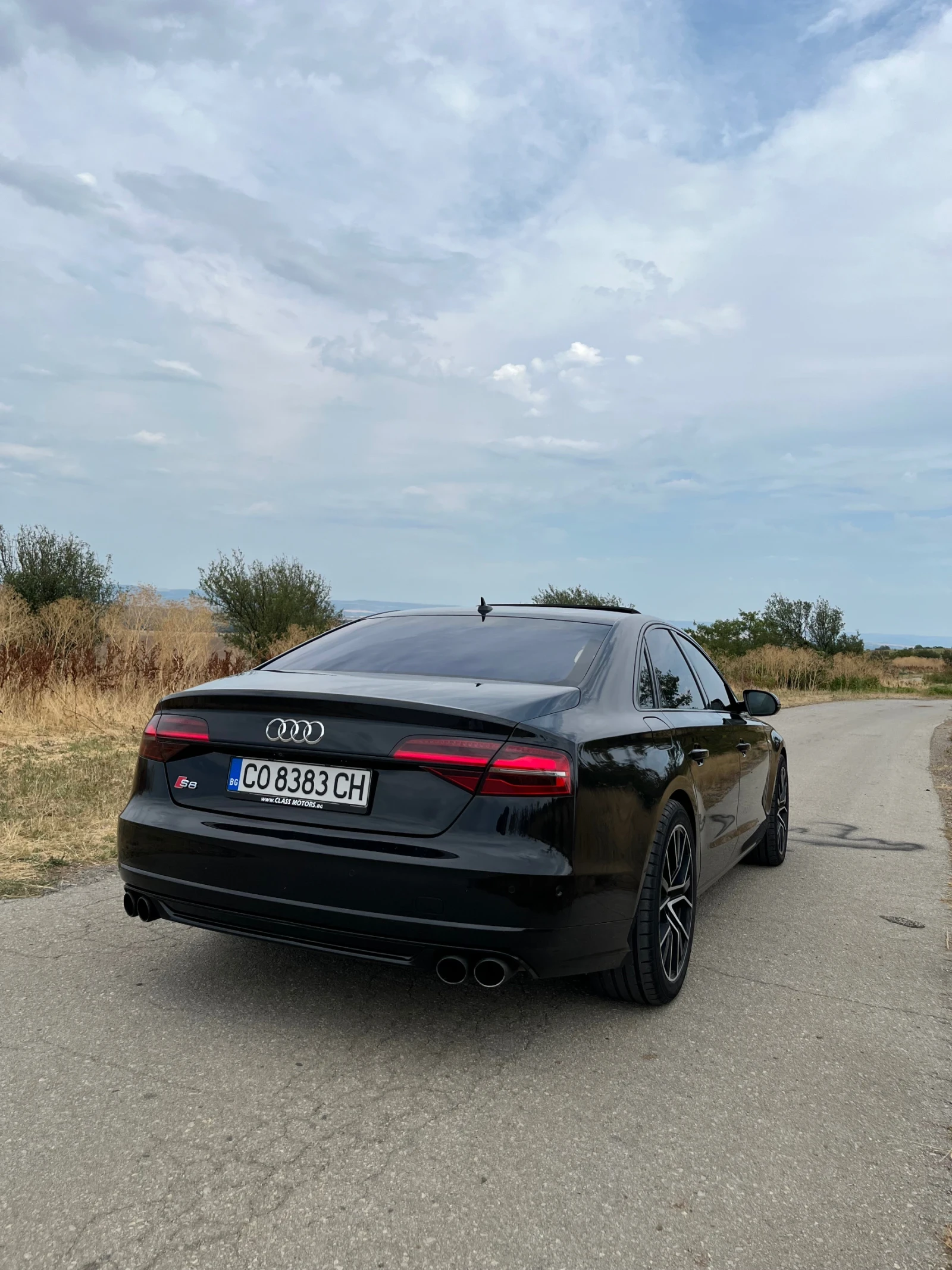 Audi A8 4.2 TDI - изображение 4