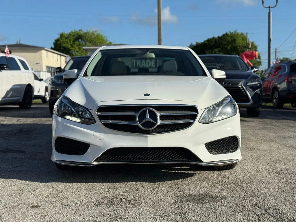 Mercedes-Benz E 350 * AMG Line * HeadUp * * AвтоКредит* (ЦЕНА ДО БГ) - изображение 2