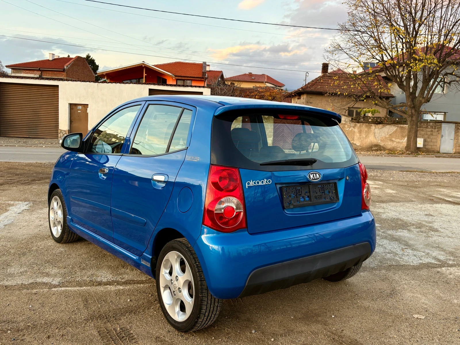 Kia Picanto 1.1i Спорт пакет* 4 цилиндъра* Климатик*  66 000км - изображение 3