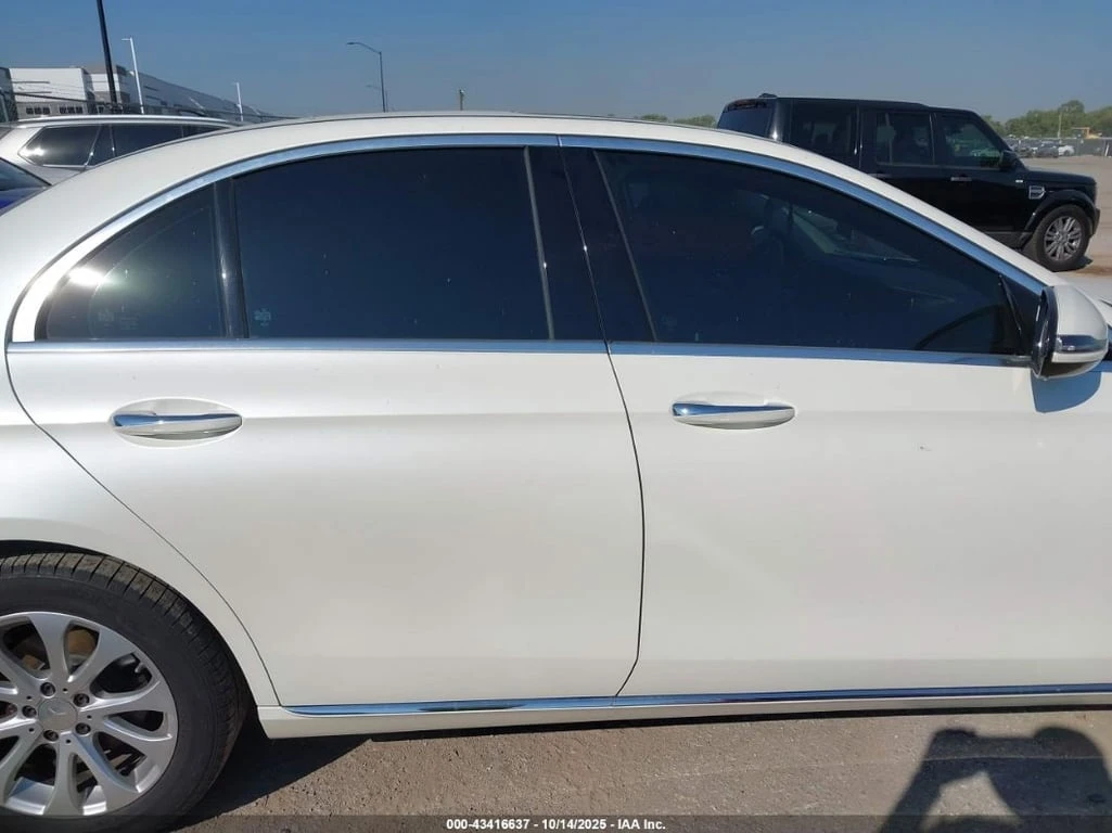 Mercedes-Benz E 300 * 4MATIC * CARFAX *    | Mobile.bg   13