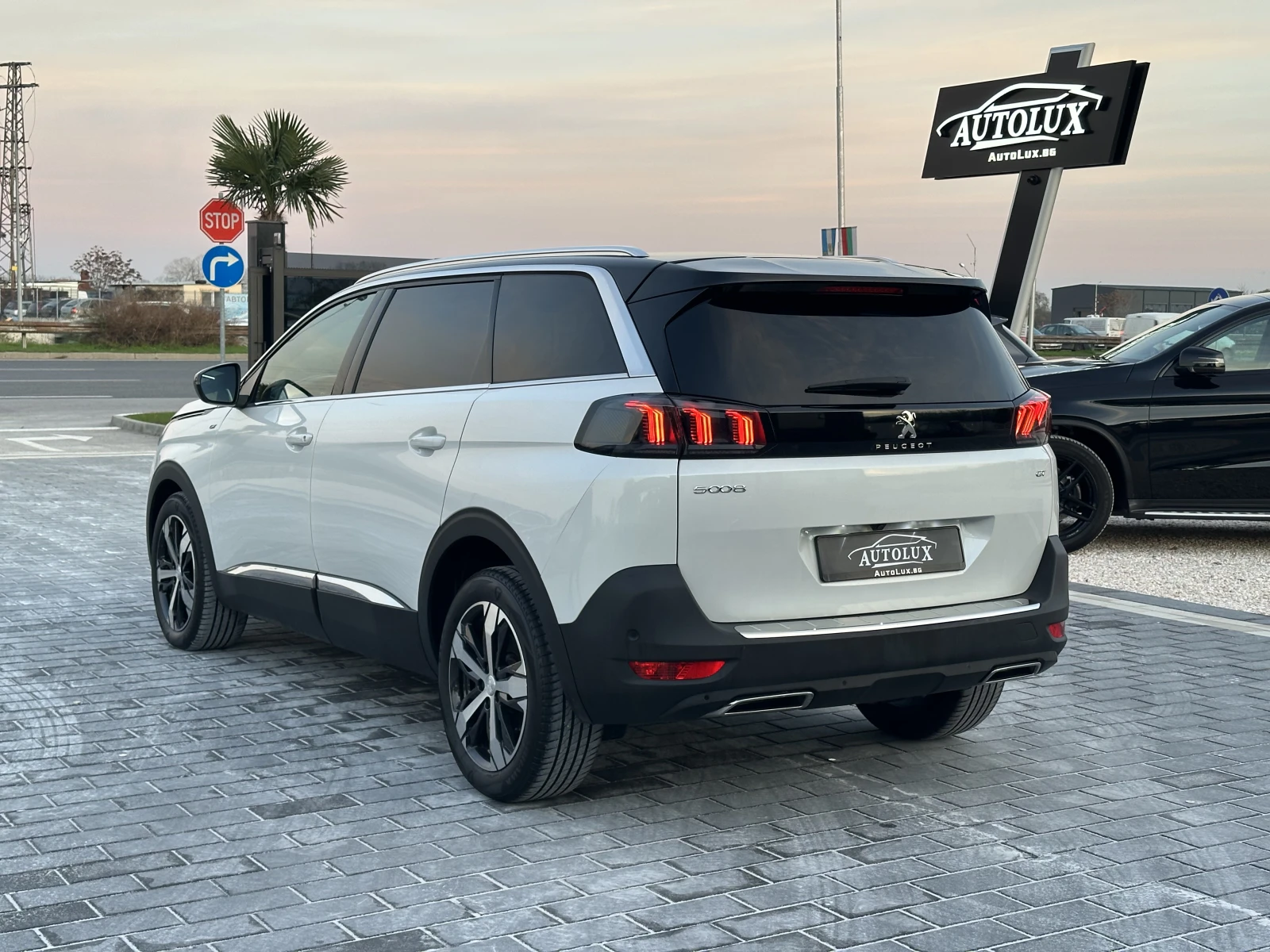 Peugeot 5008 2.0blueHDI 180к.с EAT8 GT LINE FACE S&S 7-МЕСТЕН - изображение 6