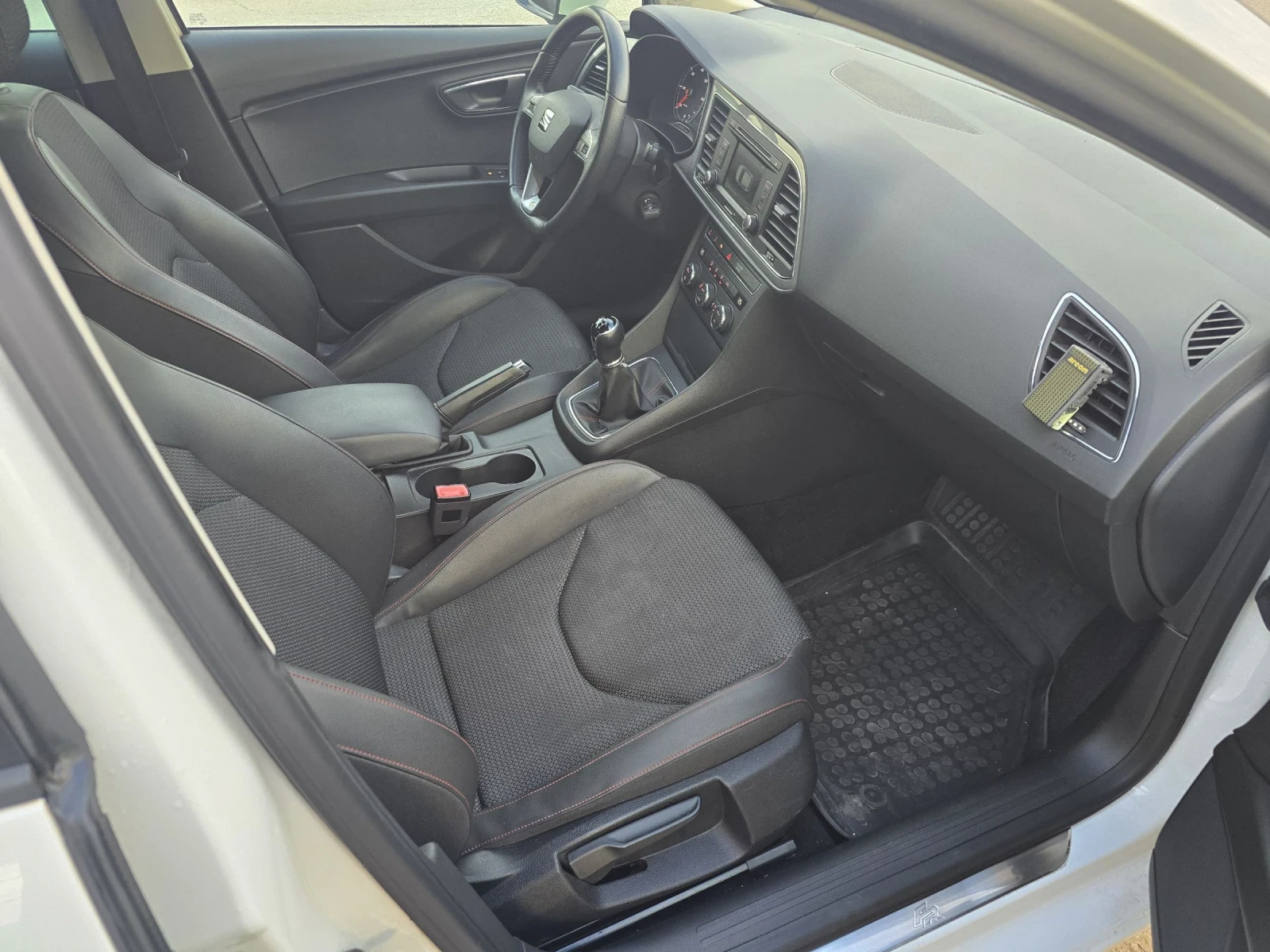 Seat Leon 2.0TDI/FR/LED/������� �������� | Mobile.bg � ����������� 12