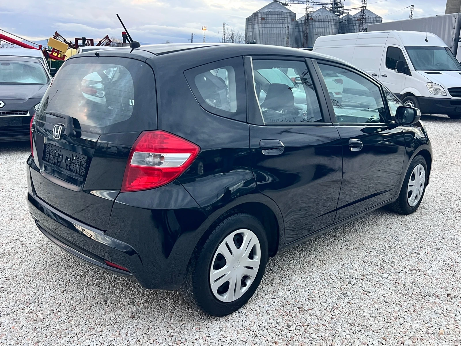 Honda Jazz 1.4 i-vtec Facelift  - изображение 5