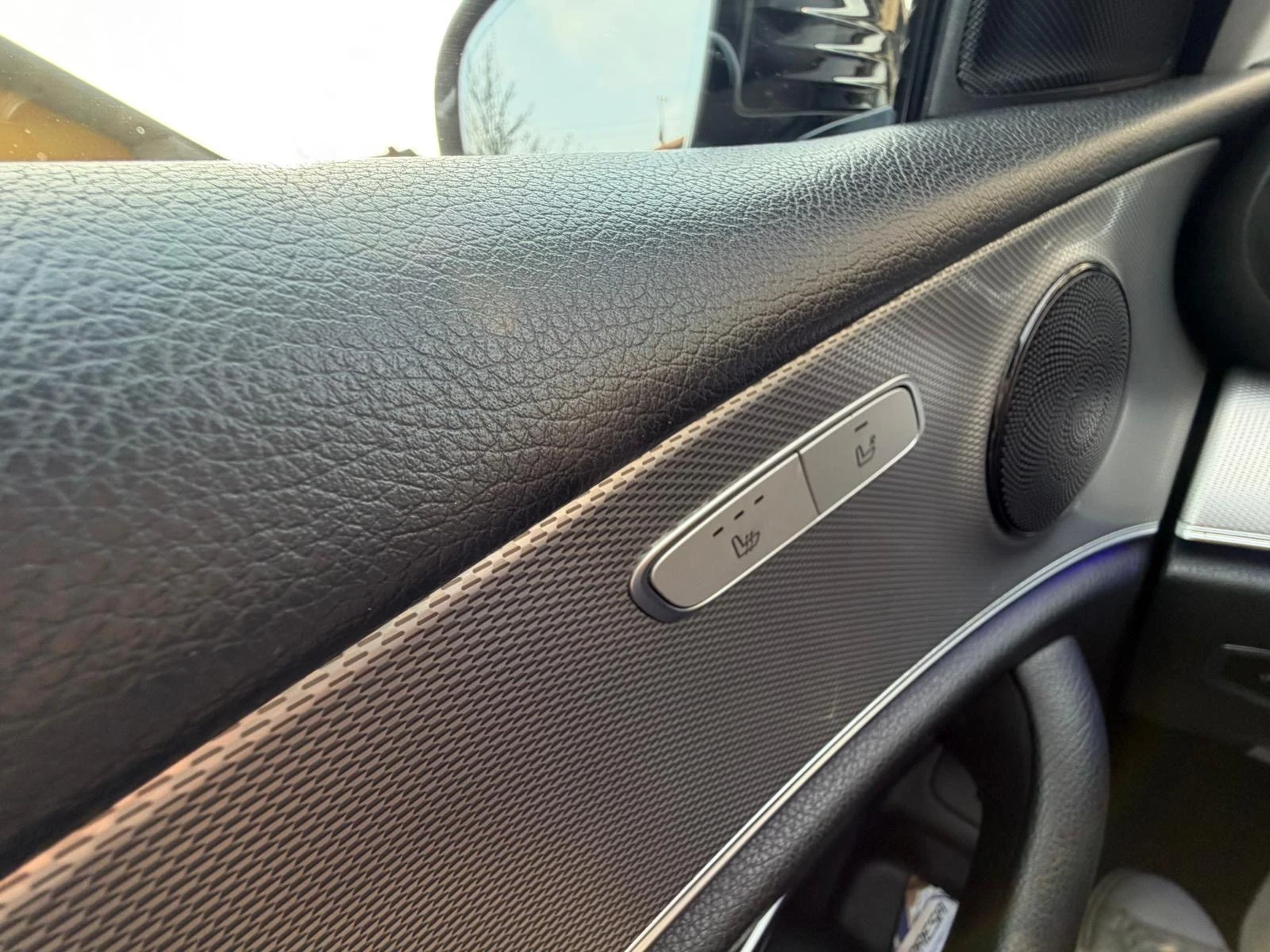 Mercedes-Benz E 220 Auto Exclusive, снимка 10 - Автомобили и джипове - 54037819