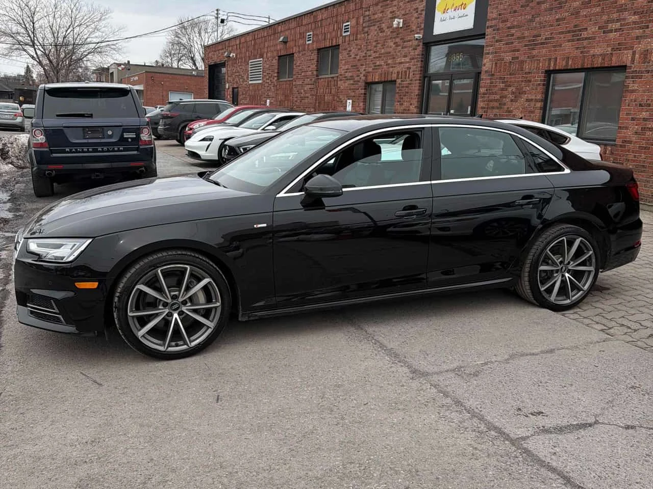 Audi A4  Technik/LED/B&O/360/AMBIENT LIGHTS , снимка 2 - Автомобили и джипове - 54043543