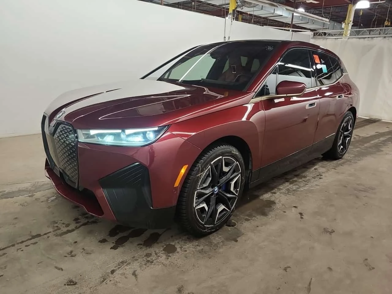 BMW iX XDRIVE50| SWAROWSKI| HARMAN KARDON| 360| HUD|  | Mobile.bg � ����������� 1