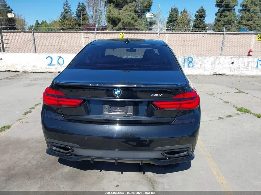 BMW 740 2016 BMW 740I, снимка 8 - Автомобили и джипове - 54065054