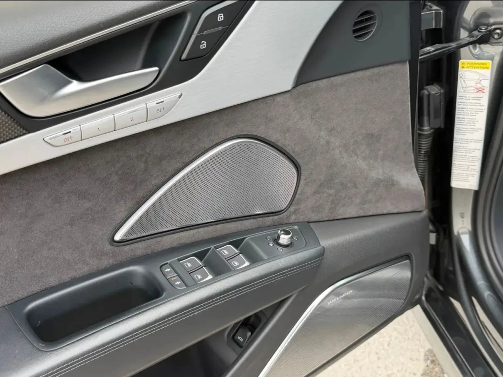 Audi S8 2013/145000KM/B&O/PANO/SOFTCLOSE/360/MASSAGE, снимка 11 - Автомобили и джипове - 54069327