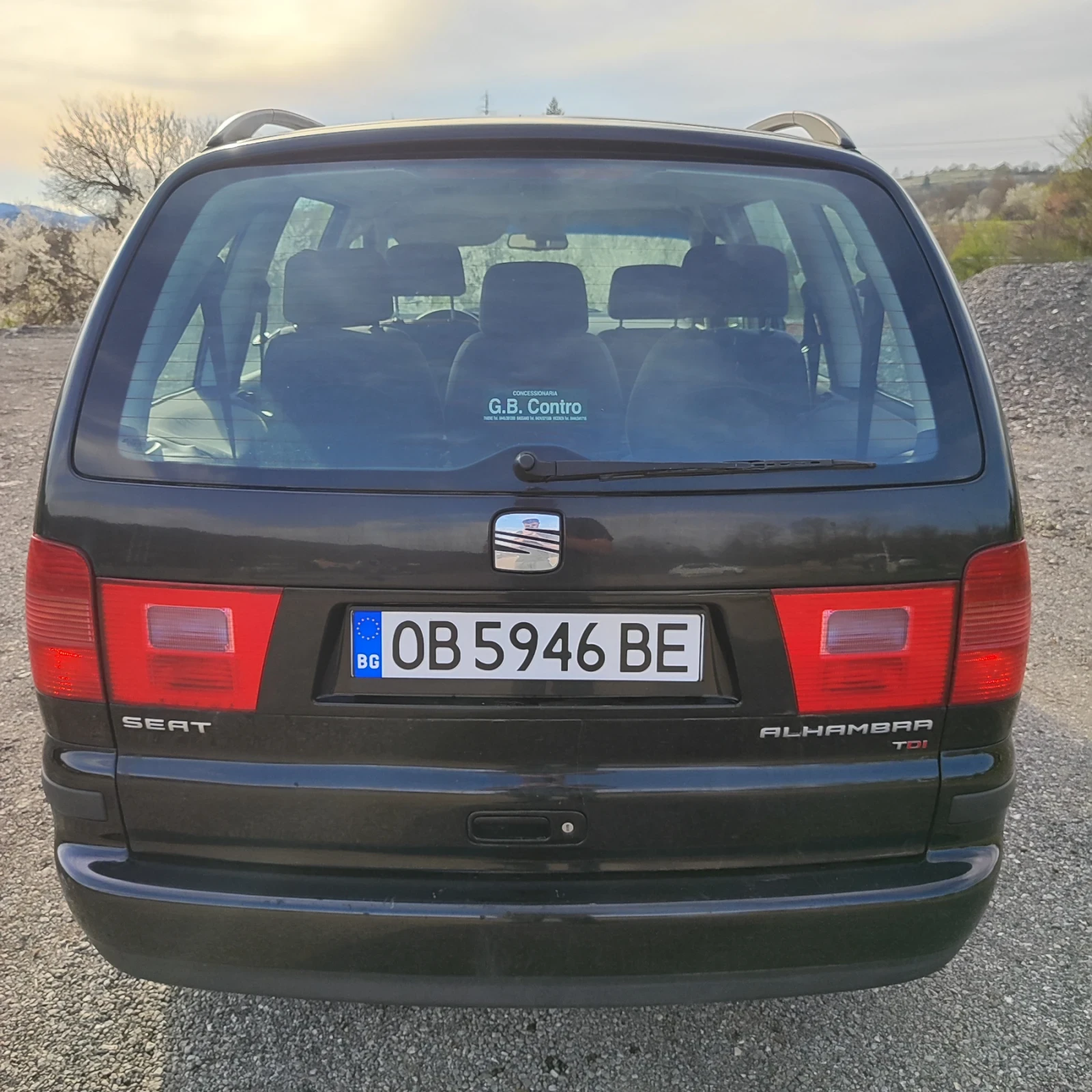 Seat Alhambra 1.9 TDI, снимка 3 - Автомобили и джипове - 54174114