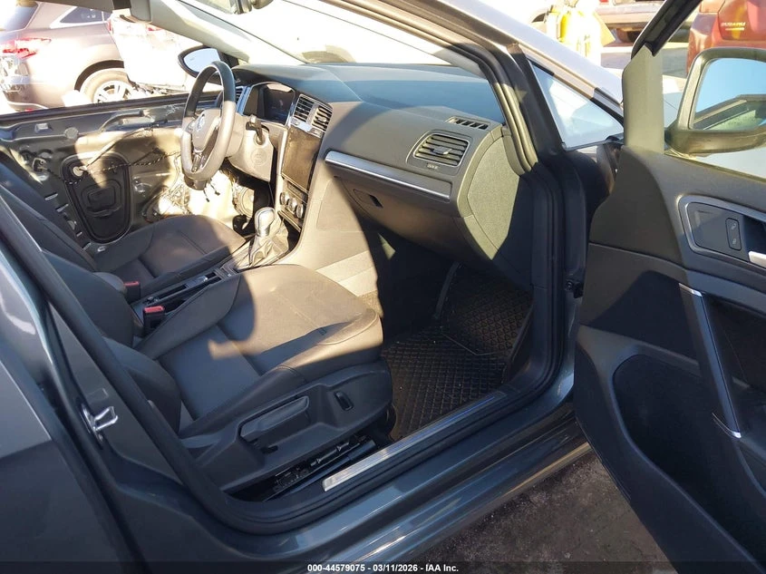 VW Golf * E-Golf Sel Premium*  | Mobile.bg � ����������� 4