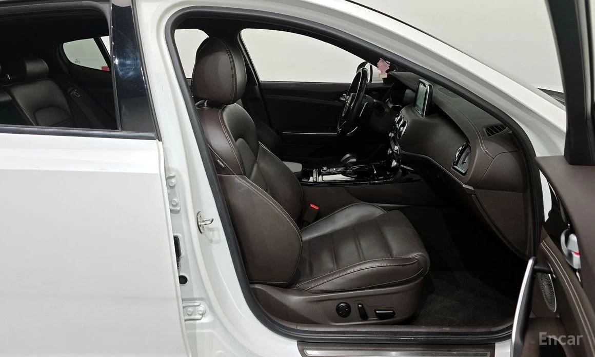 Kia Stinger 2.0 Turbo* Platinum* HARMAN KARDON* HEAD UP* 360*  | Mobile.bg � ����������� 7
