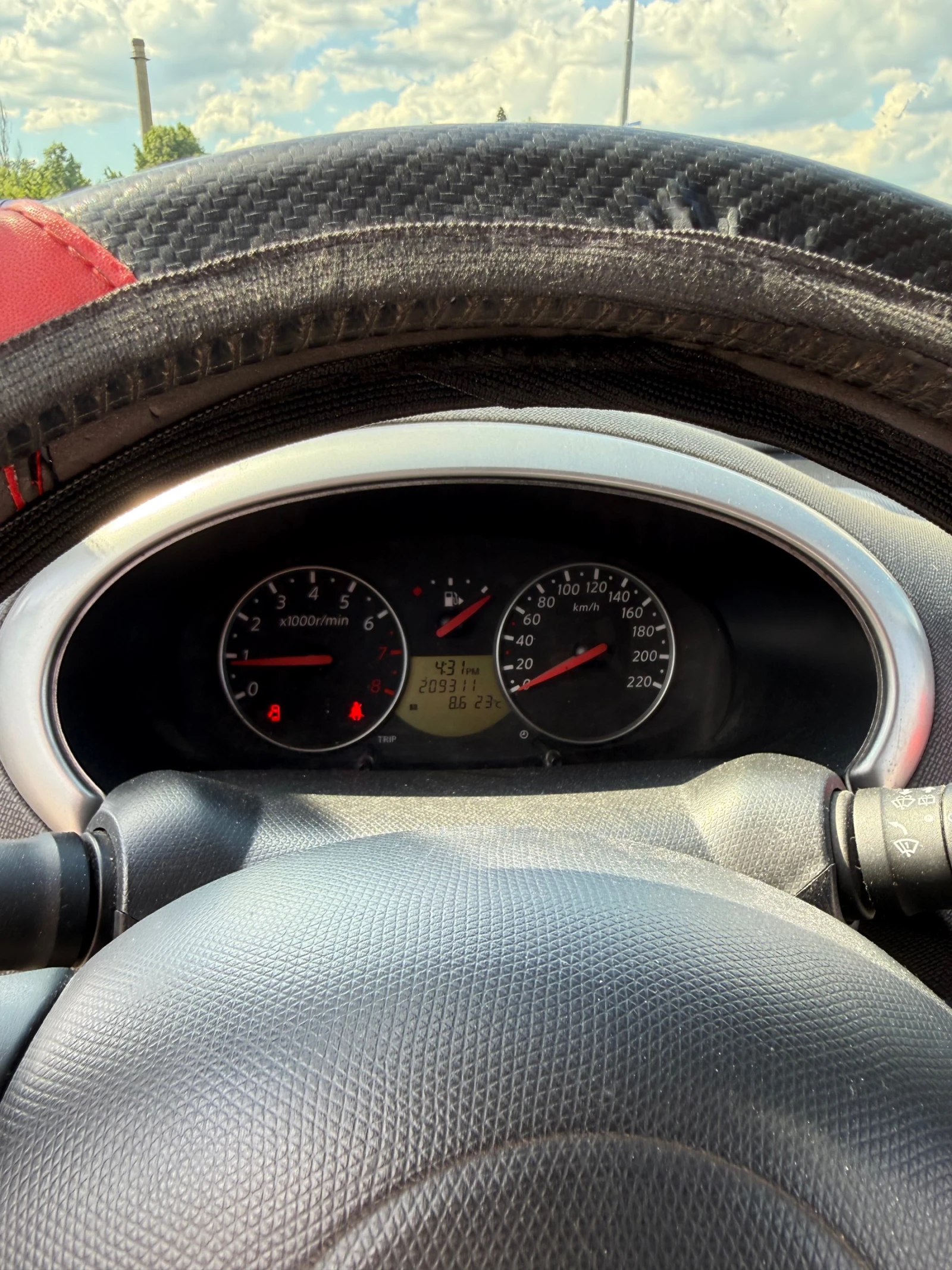 Nissan Micra 1.2, снимка 7 - Автомобили и джипове - 54701229