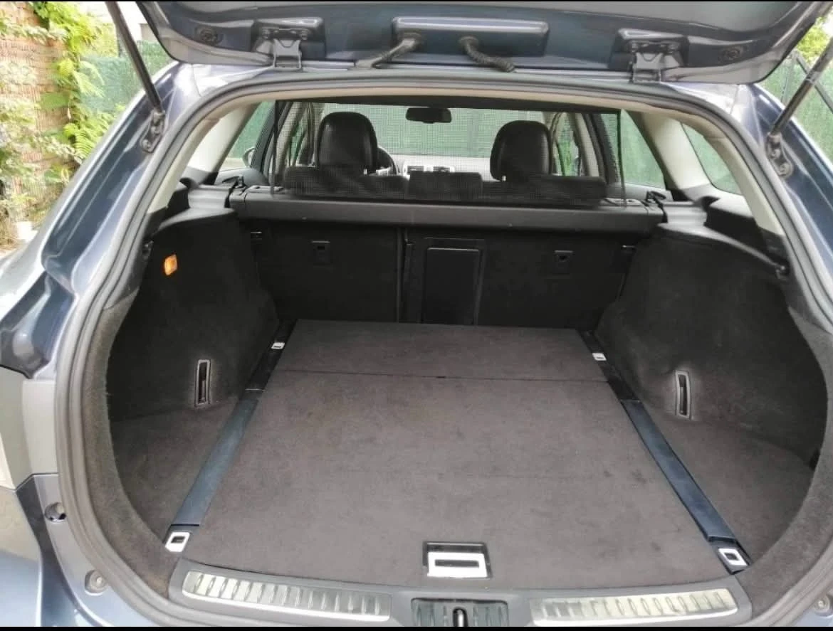 Toyota Avensis 2.2 150 к.с., снимка 11 - Автомобили и джипове - 54703572