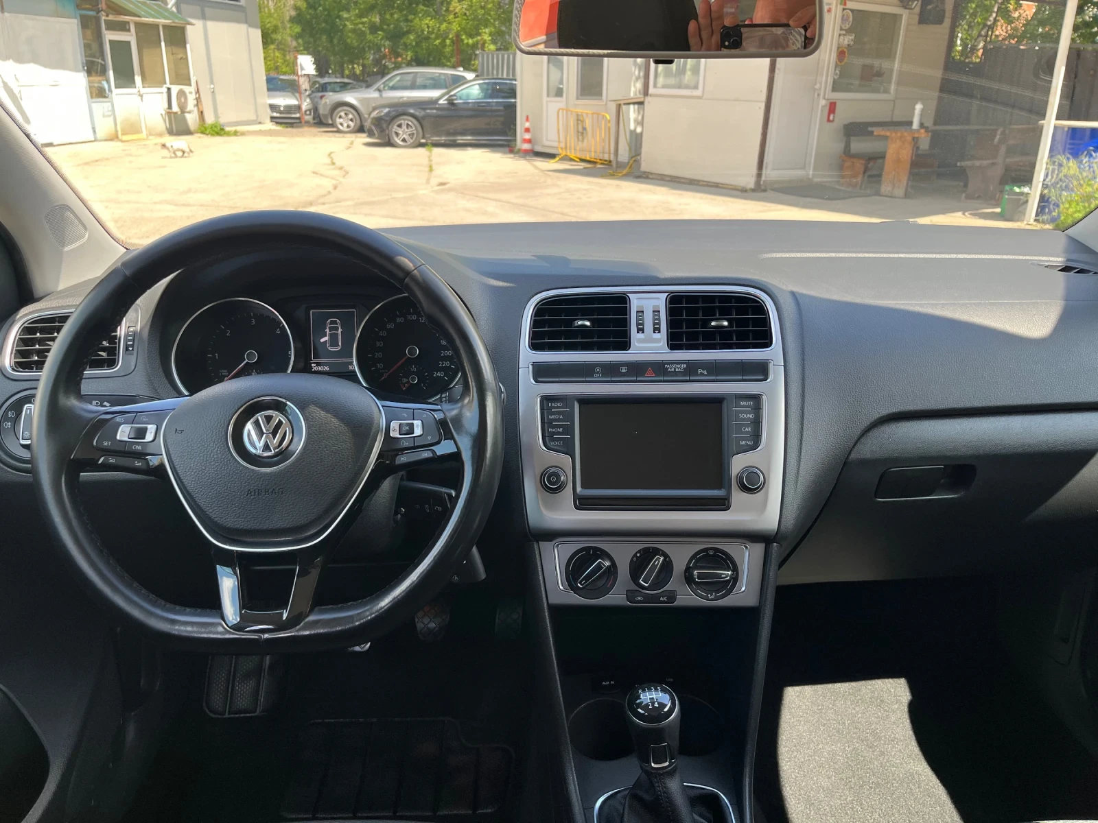 VW Polo 1.4TDI 90ks, снимка 9 - Автомобили и джипове - 54727618